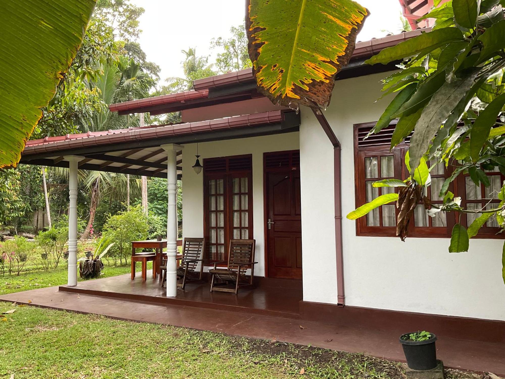 Bird Villa Galle Buitenkant foto